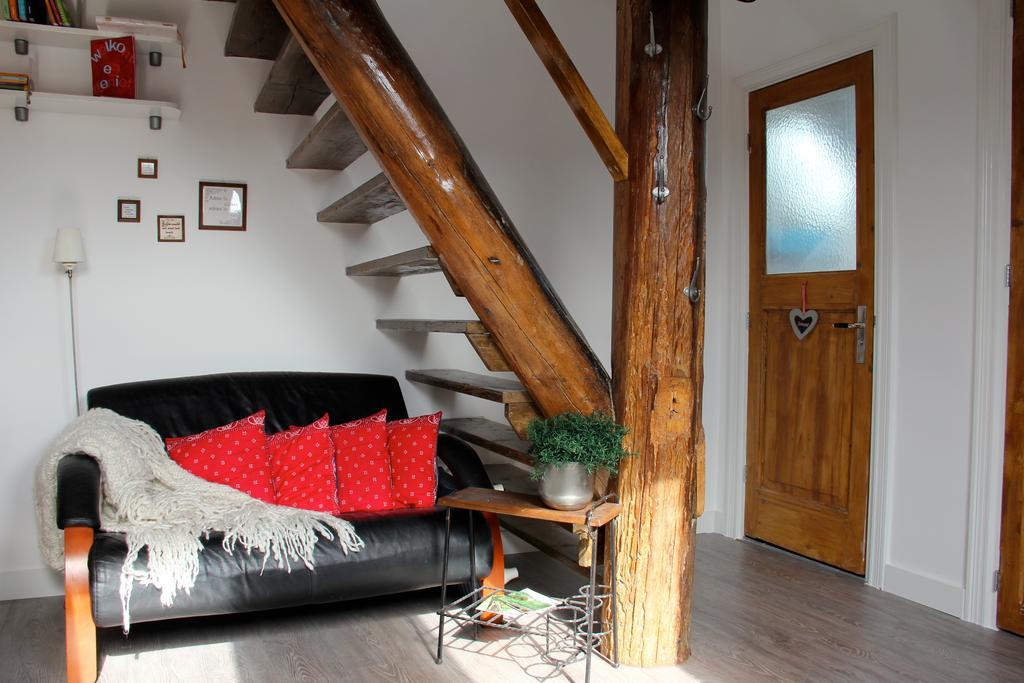 Boerderij De Zalm Bed and Breakfast Schalkwijk Exteriör bild