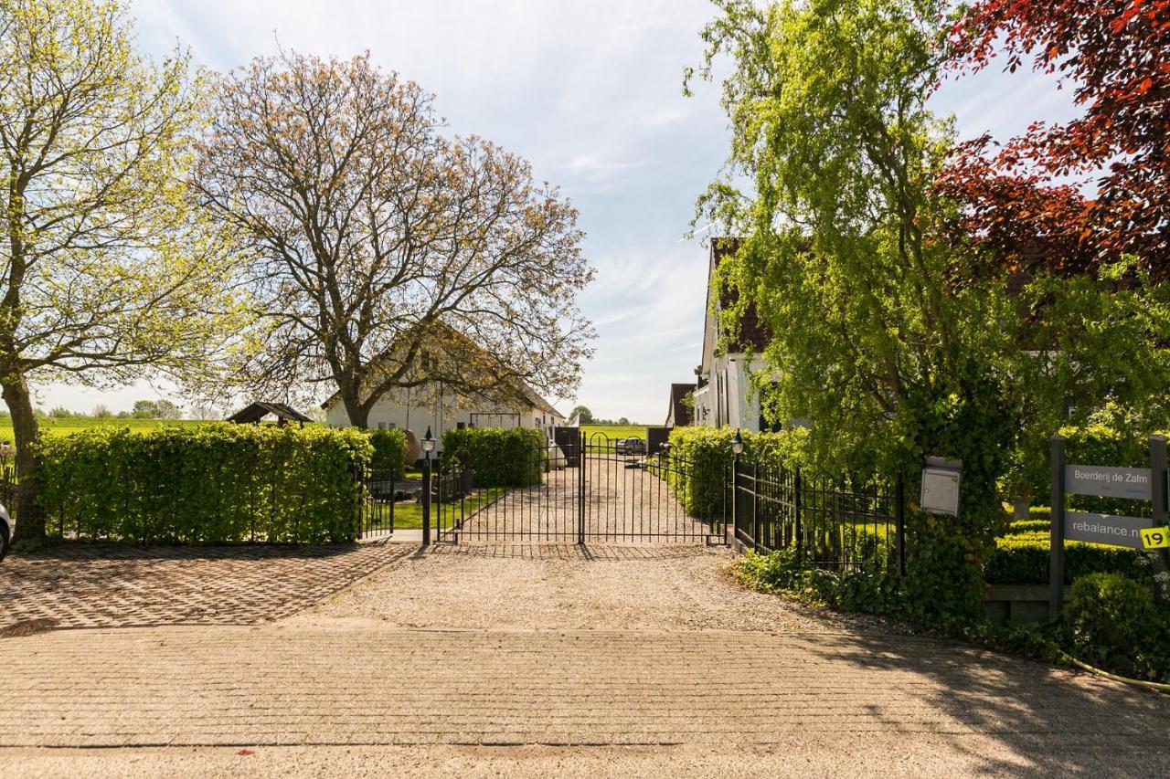 Boerderij De Zalm Bed and Breakfast Schalkwijk Exteriör bild